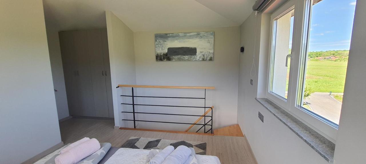 Apartmani Fenestra Tesla I Faust Otocac Luaran gambar