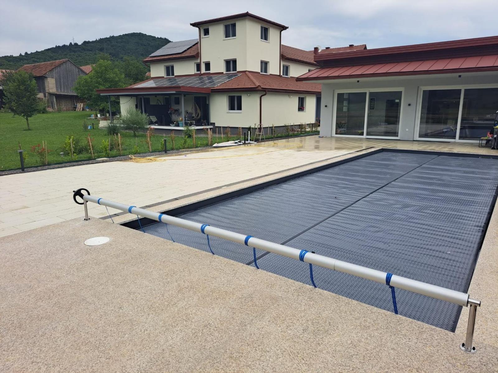 Apartmani Fenestra Tesla I Faust Otocac Luaran gambar
